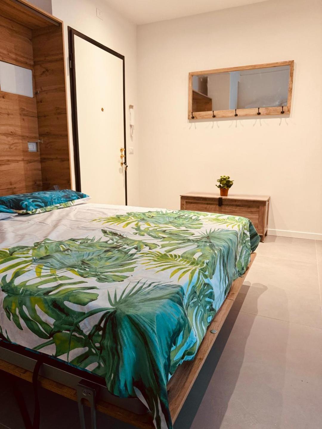 Rainbow Studio Flat- Monolocale Luminoso Milan Exterior photo