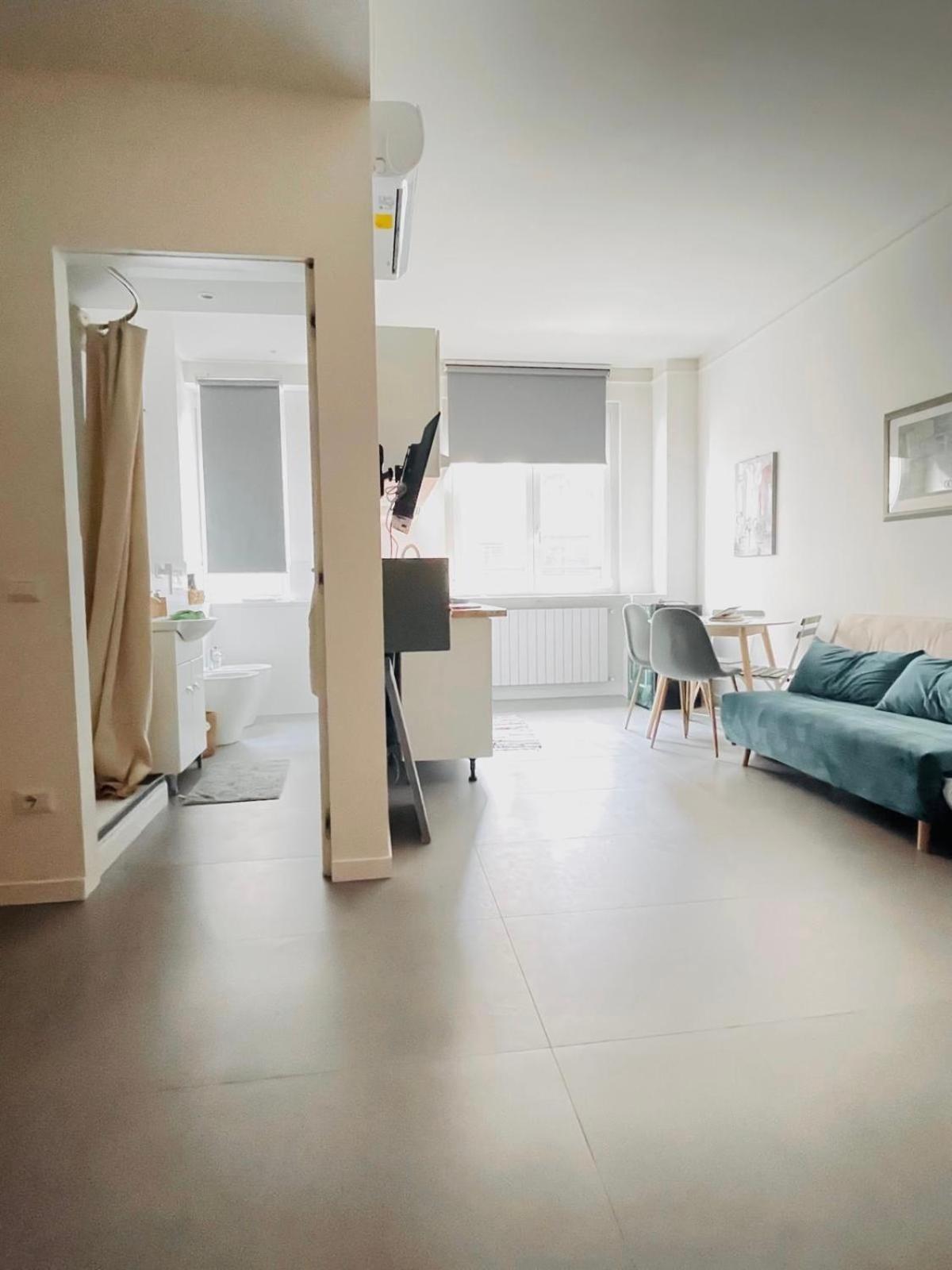 Rainbow Studio Flat- Monolocale Luminoso Milan Exterior photo